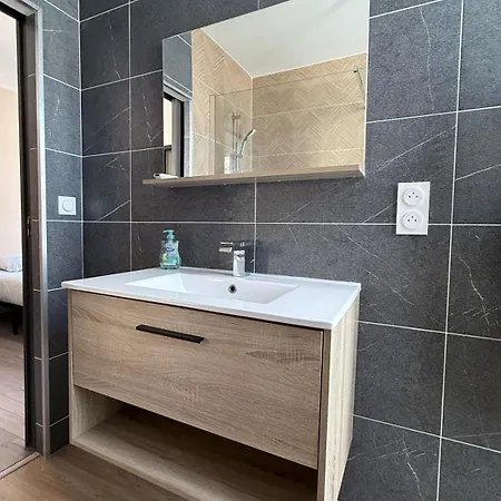 Lesimplicity #centreville Apartment *